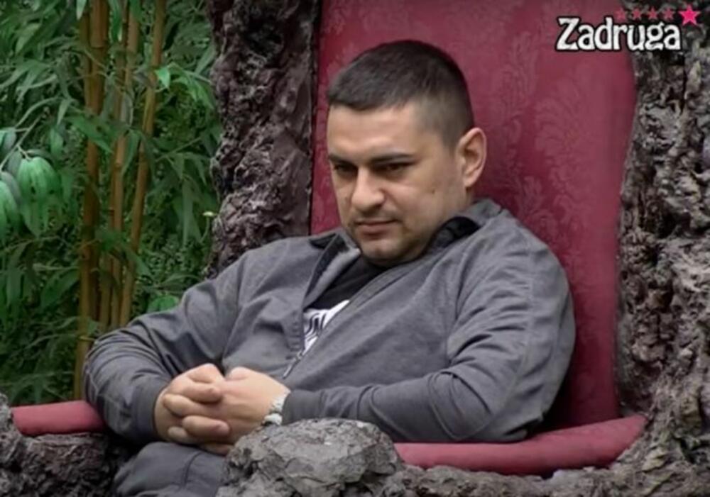 Bebica se predstavljao kao imućni biznismen, a njegov odnos sa porodicom šokirao je sve