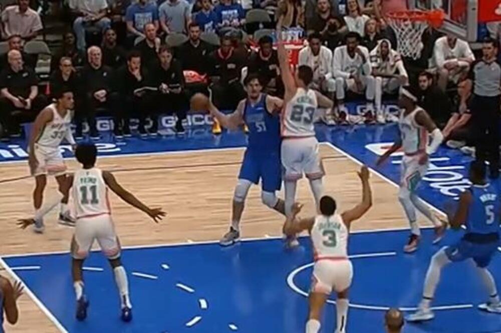 BOBI MAGIJA! Logično pitanje posle ovog poteza - Zašto ne igra češće? (VIDEO)