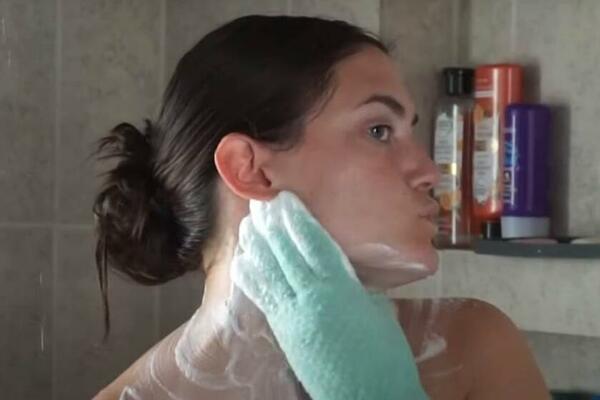 SIMPTOM KOJI SE JAVLJA NAKON TUŠIRANJA UKAZUJE DA VAM PRETI TROMB: Ozbiljnije je nego što mislite