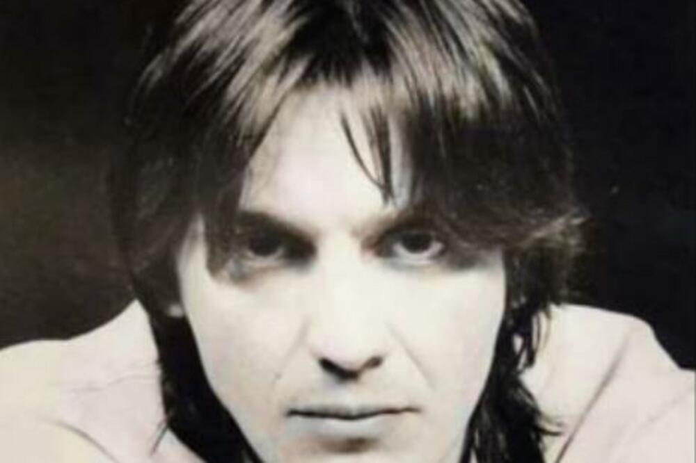 TAJNA KOJU JE ODNEO SA SOBOM U GROB: Preminuo je mlad a nikada nije otkriveno zašto je napustio Riblju Čorbu!