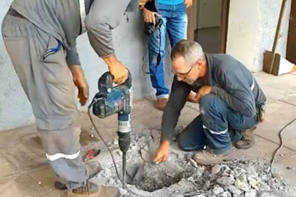 DANIMA SU SE ČULI JECAJI ISPOD BETONA: Majstori krenuli da ga BUŠE, pa naleteli na NJU (VIDEO)