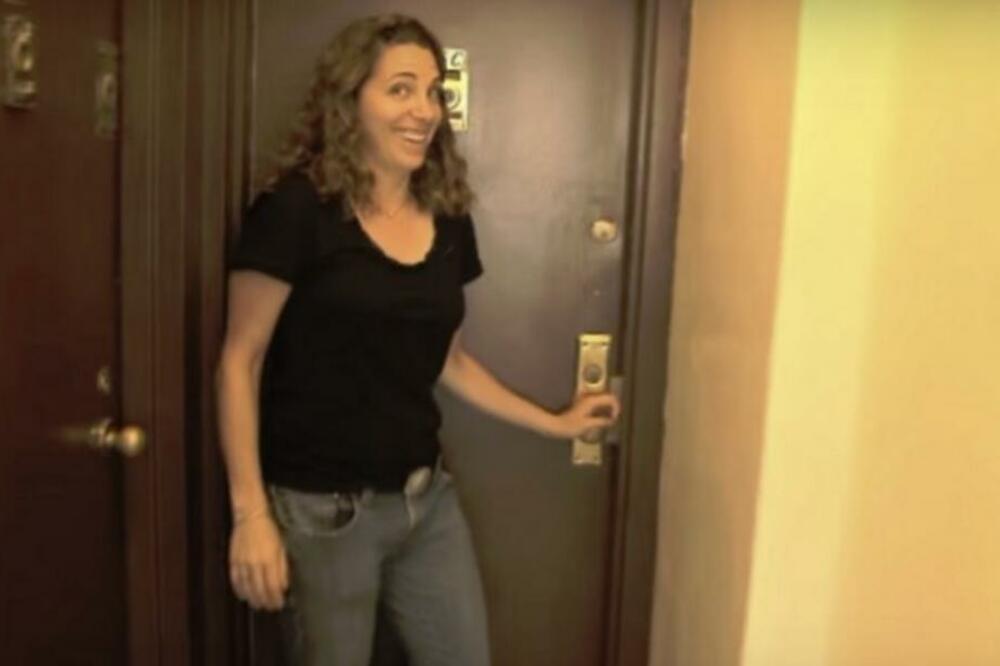 NJEN STAN IMA SAMO 8 KVADRATA! Šokiraćete se onim što se nalazi iza VRATA! (video)