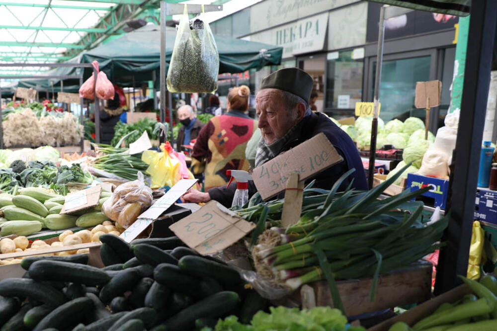 Da li će fiskalne kase biti obavezne i na pijaci? Evo koja pravila će morati strogo da se poštuju