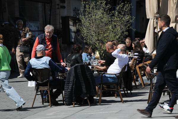 I 2. JANUARA NATPROSEČNO TOPLO VREME! Objavljena prognoza za naredne dane, EVO KADA STIŽE ZAHLAĐENJE!