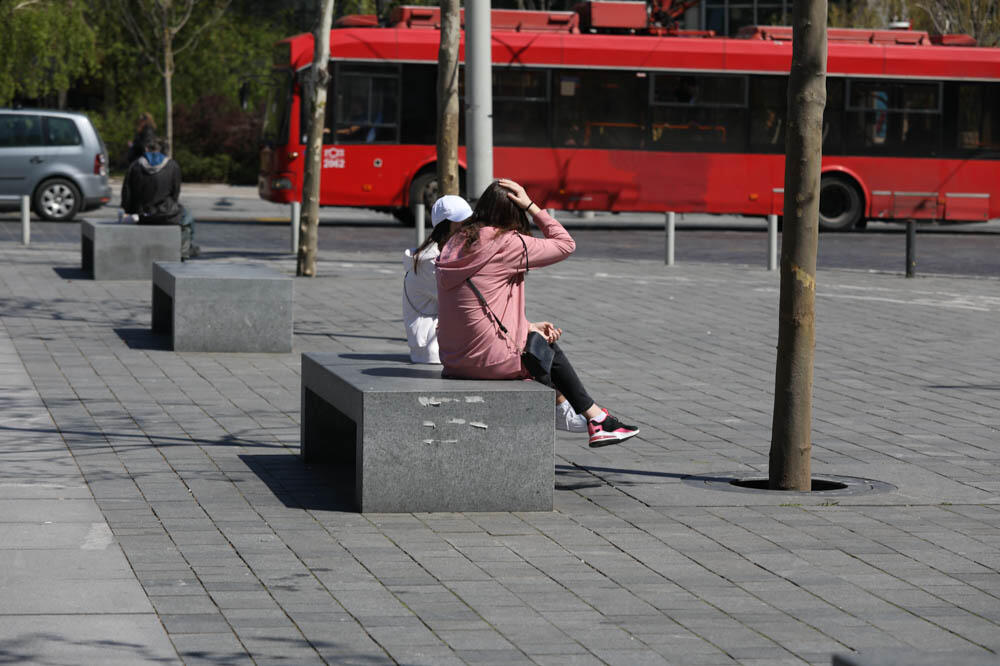 "PAZI NA POHOTNE STUDENTKINJE": Srpkinja ne zna da li da sa dečkom krene u inostranstvo, on joj postavio ULTIMATUM