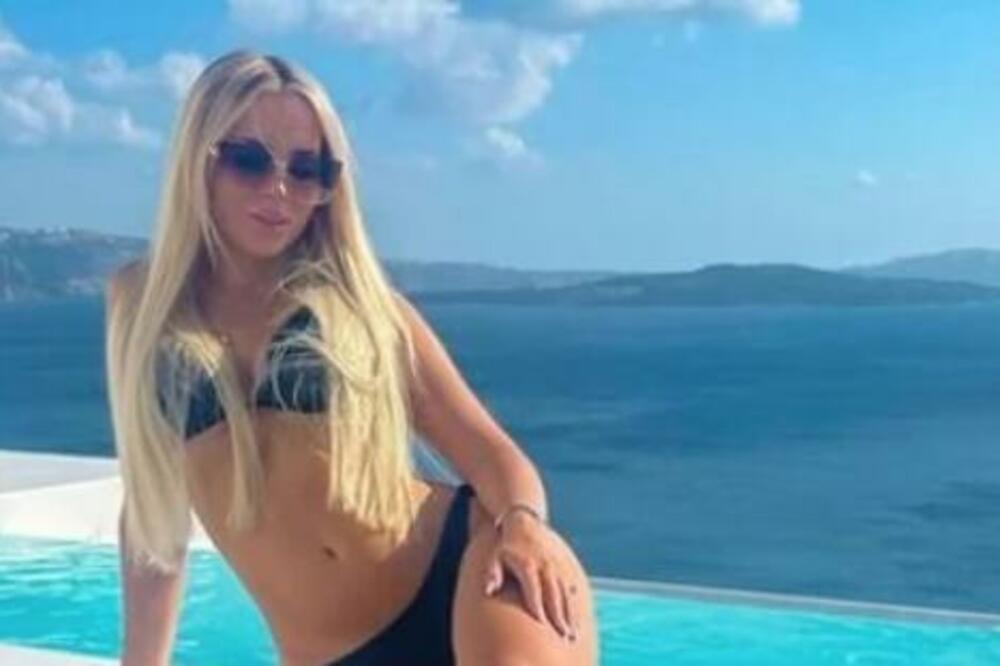 MLADA MAJKA OBJAVILA PROVOKATIVNI SNIMAK, 18 DANA NAKON POROĐAJA: Svi gledaju u JEDNU stvar, I TO KAKVU (VIDEO)