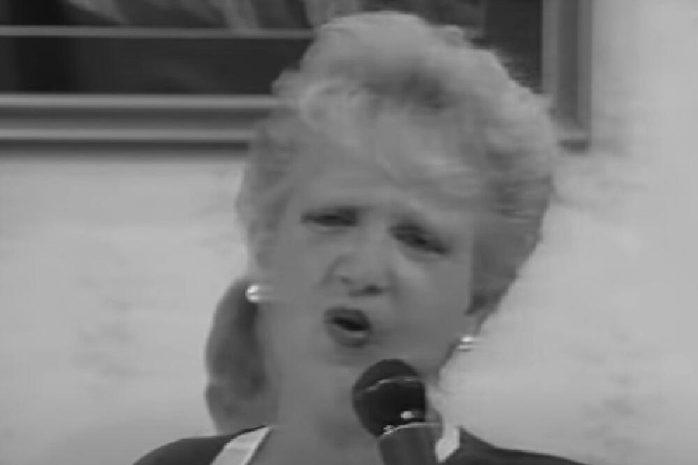 MEDIJI JAVLJAJU, UMRLA PEVAČICA, TRAGEDIJA! (FOTO)