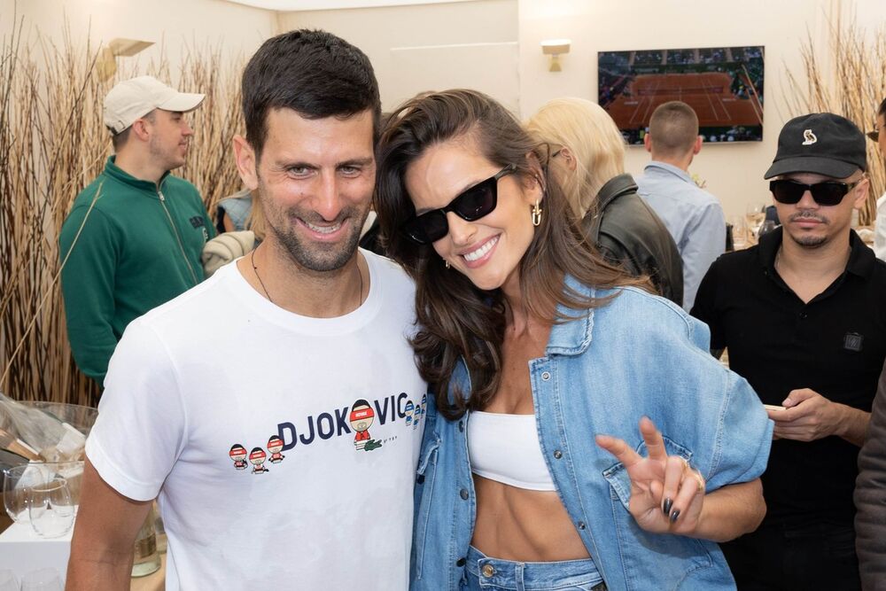 Izabel Gular, Novak Đoković