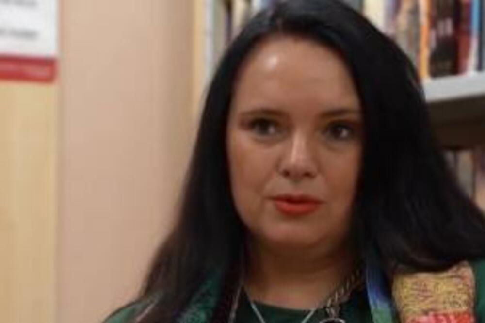 INDIJA U SRCU NOVOSAĐANKE