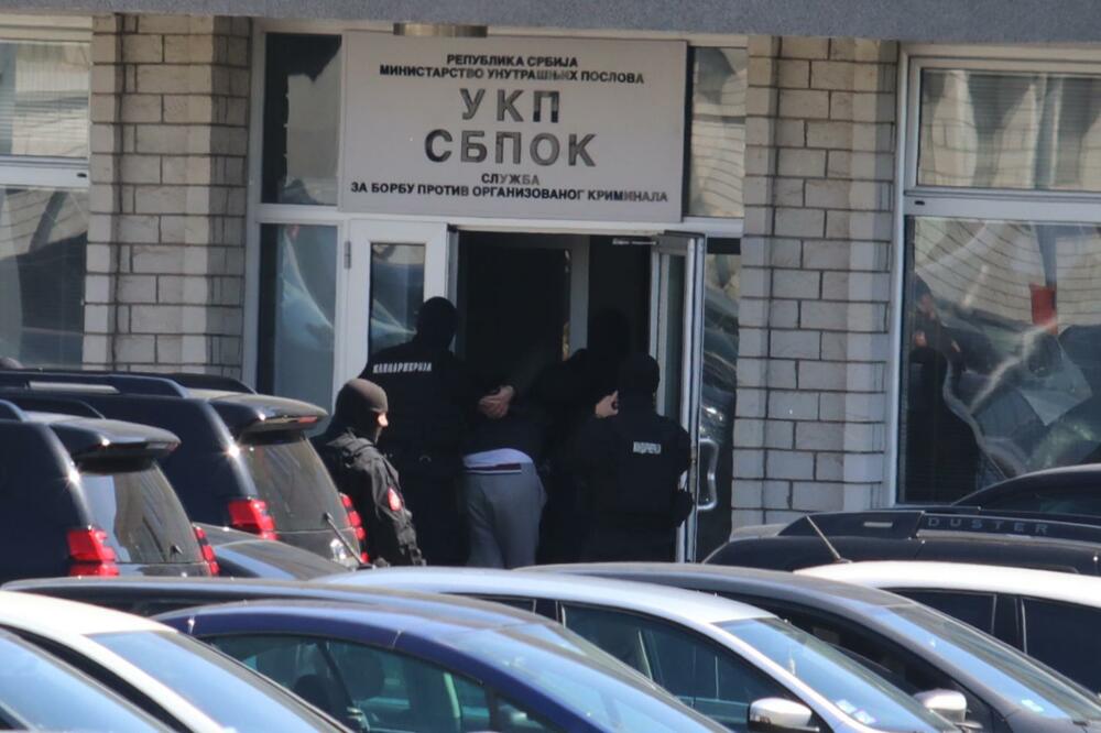 PREDAO SE MILUTIN RADOVANOVIĆ: Šarićev POLICAJAC u Tužilaštvu!