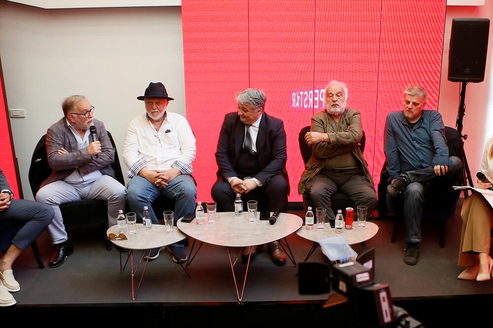 "Državni službenik" će se gledati od SAD preko Brazila pa sve do Indije