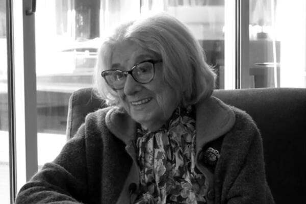 UPRAVO JAVLJENO, UMRLA POZNATA GLUMICA! (FOTO)