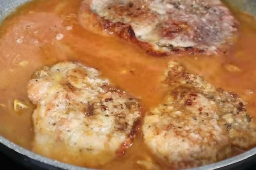 Dodajte ovaj sastojak u lovačke šnicle i doživećete eksploziju ukusa! Tajnu ne znaju ni iskusne domaćice