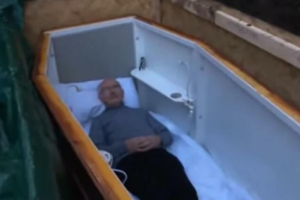 PROVEO 3 DANA ŽIV ZAKOPAN! Kada je ustao iz GROBA, izgovorio je ovu REČENICU! (VIDEO)