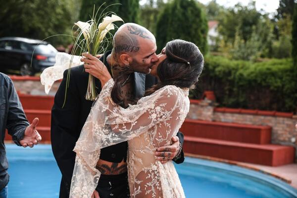 Na svadbi su bile lobanje, Gastoz, Matora, čuveni zlatar... Naša rijaliti se razvela, ovo krije od svih!