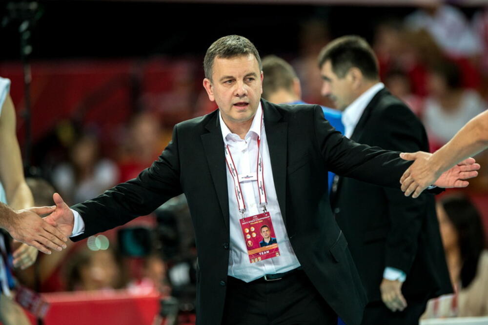 OGLASIO SE SELEKTOR SRBIJE I SAOPŠTIO TRAGIČNE VESTI! Legendarni Ljuban preminuo na svoj rođendan! (FOTO)