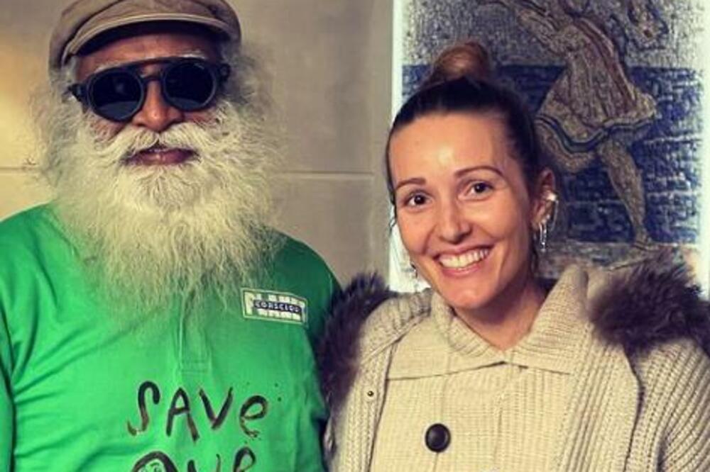 JELENA ĐOKOVIĆ U NEOBIČNOM DRUŠTVU! Novakova žena će ponovo izazvati LAVINU komentara! (FOTO)