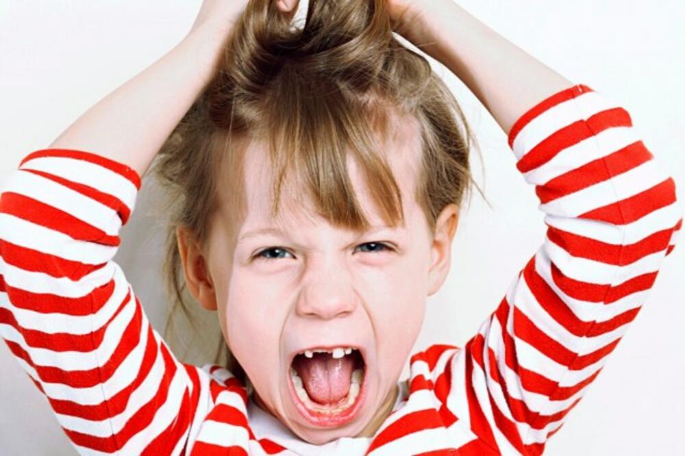 U OVIM ZNAKOVIMA SE RAĐAJU NAJGORE MAJKE: Ne vole SVOJU DECU i bez grama su EMPATIJE