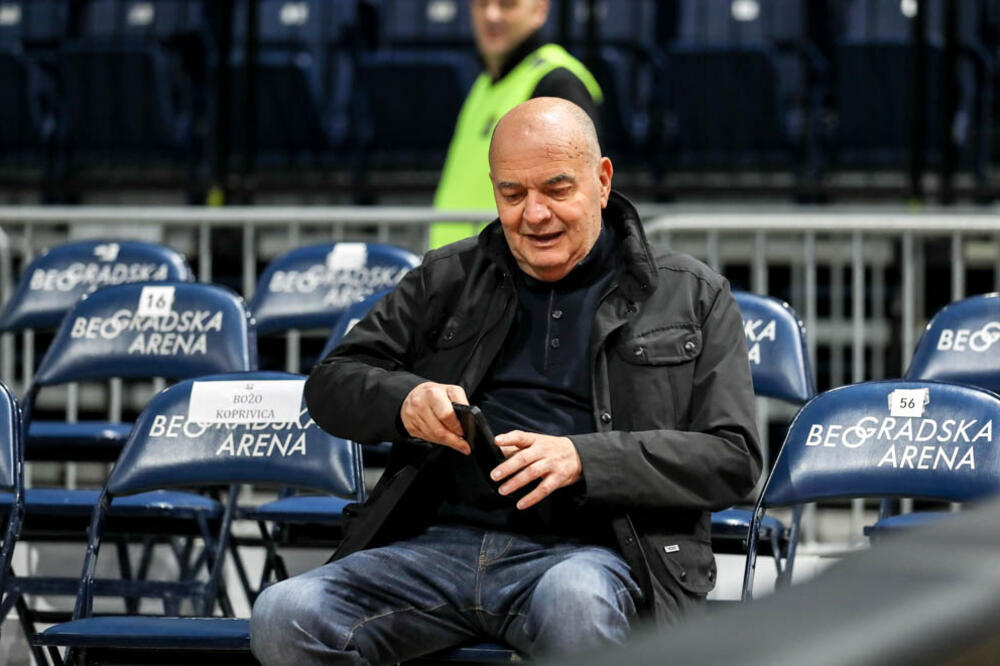 Duško Vujošević progovorio o kontroli košarkaša i kako im je upadao u stan!