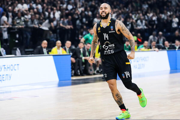 POTVRĐENO: Vraća se Dalas Mur!