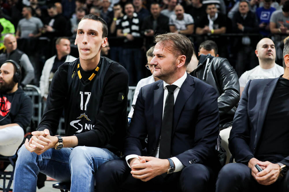 VELEOBRT! Pokuševski ipak u Crvenoj zvezdi?