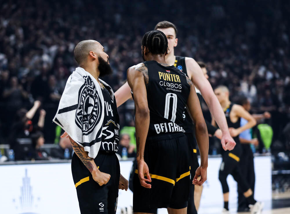 KK Partizan, Kevin Panter, Dalas Mur