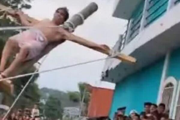 OVAKO IZGLEDA KADA BOG UPLETE PRSTE: Razapeli ga ŽIVOG na krst, a onda se desilo nešto JOŠ GORE (VIDEO)