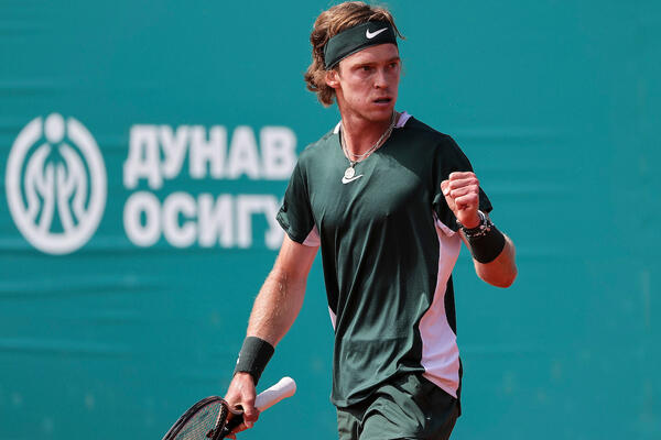 BIO JE PRED ELIMINACIJOM: Rubljov se vratio sa ivice ponora i posle velikog preokreta prošao u četvrtfinale!