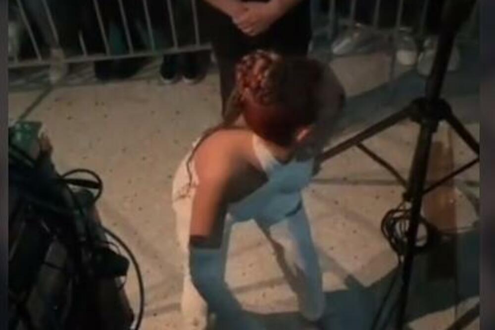 ESPRESO NA LICU MESTA DAN NAKON ŠTO SU IZBODENI POLICAJCI NA TEODORINOM NASTUPU: Evo šta se tačno desilo! (FOTO)