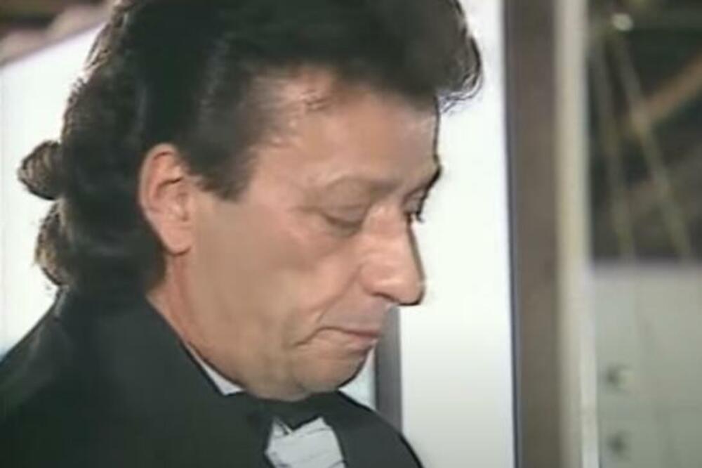 ODUZELA MU SE CELA DESNA STRANA, NIJE MOGAO DA GOVORI: Sudbina našeg FOLK PEVAČA je TRAGIČNA, a otkrio je ZORICU!