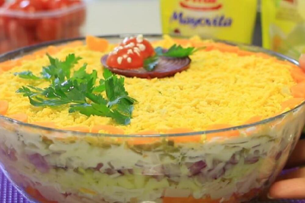 MIMOZA SALATA ĆE BITI JOŠ UKUSNIJA AKO U NJU STAVITE 1 SASTOJAK: Originalni RECEPT morate da ZAPIŠETE