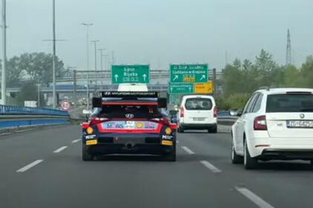 ŠOKANTAN SNIMAK! Svetska zvezda divlja ulicama, svima je samo jedna scena u glavi! (VIDEO)