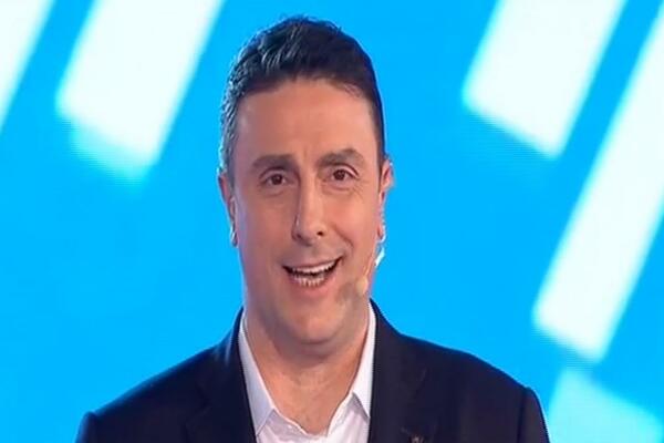 OVO JE MISTERIOZNA ŽENA ŠARENCA: Slavna KOŠARKAŠICA, NIKO NIJE IMAO POJMA (FOTO)