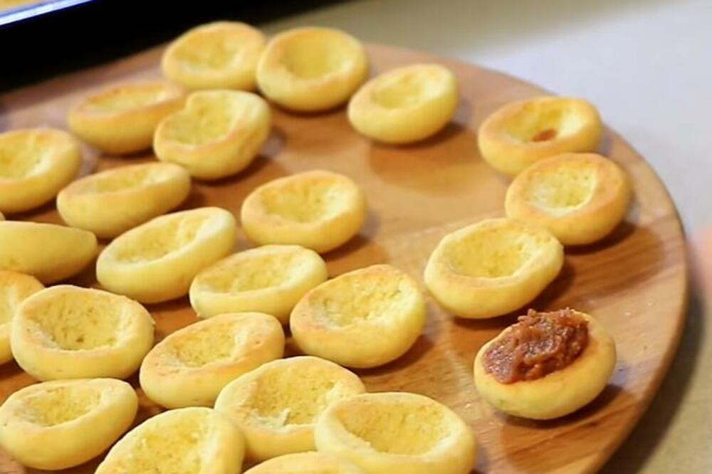 U NJIH IDE MAST, A NISU VANILICE: Srpkinje generacijama prave ovaj kolač, red je i na vas da IZDOMINIRATE (RECEPT)