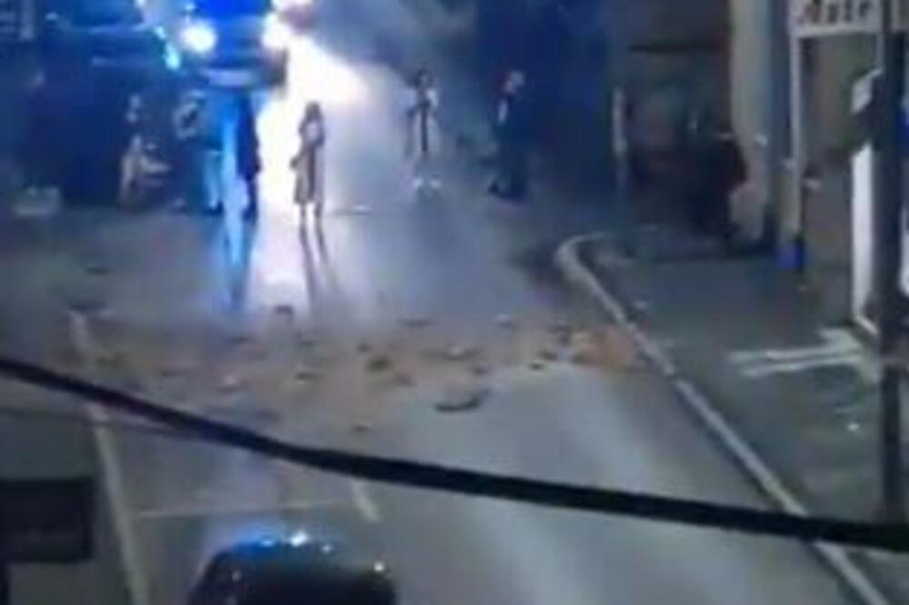 POJAVILI SE SNIMCI ZEMLJOTRESA U BIH: Tresle se stvari, na ulicama LOM! (VIDEO)