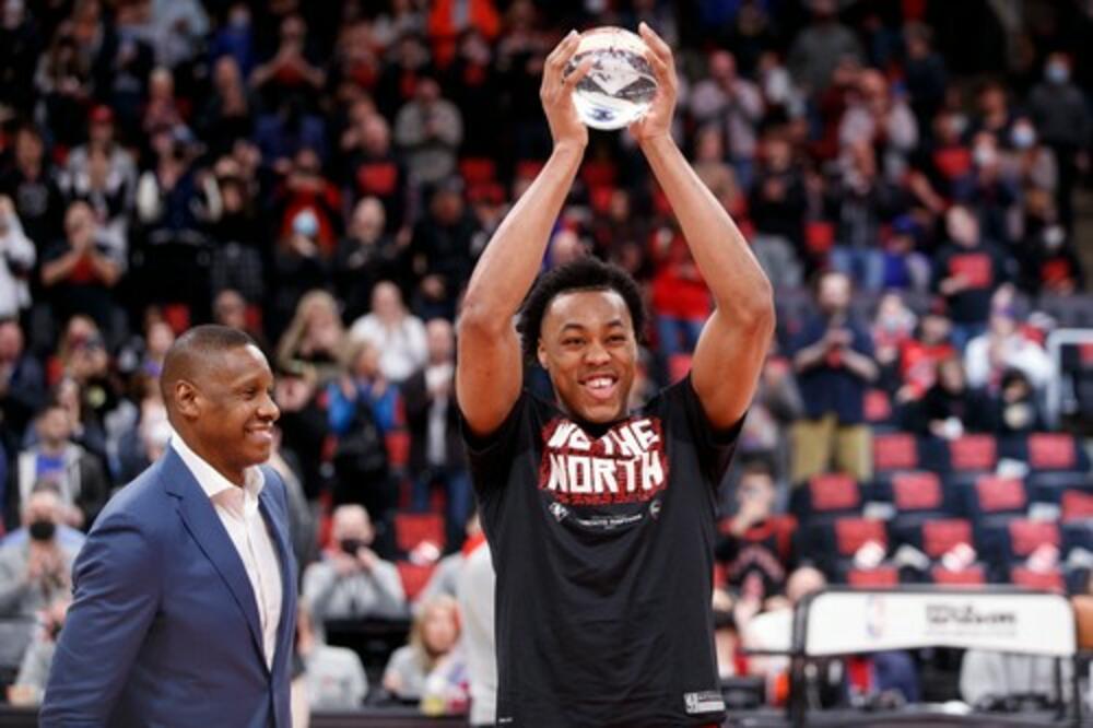 BILO JE TESNO - IZABRAN 'RUKI' SEZONE U NBA: Skoti Barns doneo trofej u Toronto!