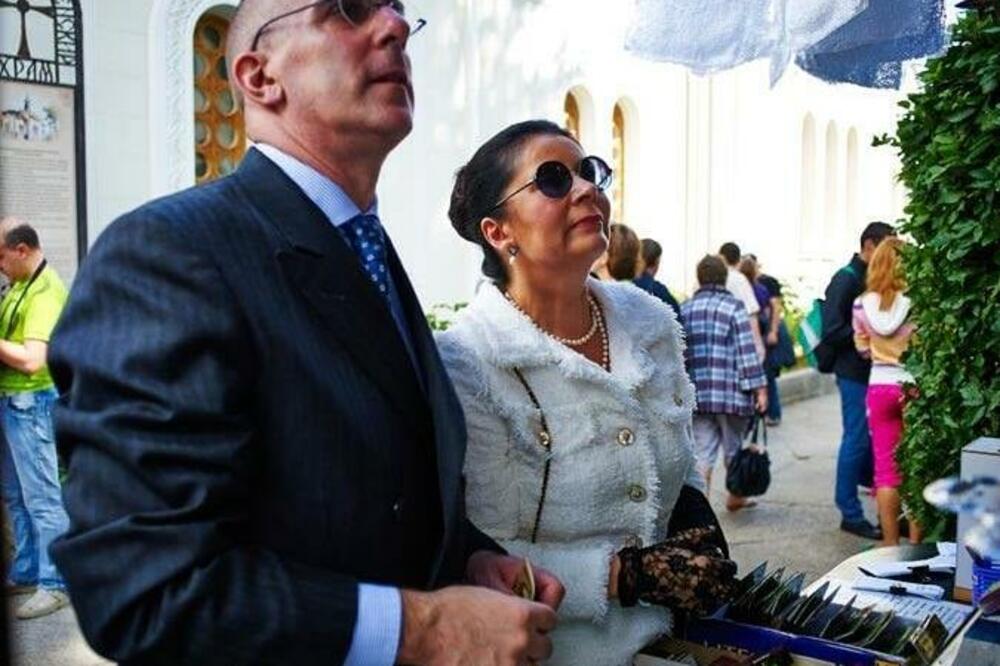 EKSKLUZIVNO! Vaskršnje obraćanje NJKV Princa Vladimira Karađorđevića (FOTO)