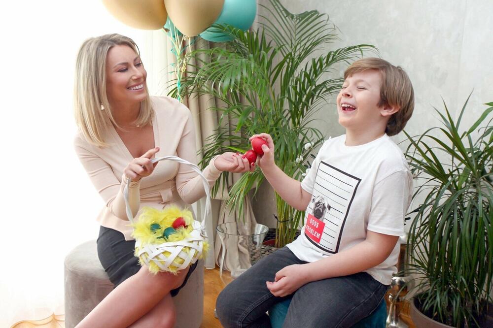 DAJANA PAUNOVIĆ OVAKO PROVODI PRAZNIKE: Otvorila nam je dušu o SVOM SINU, ispričala ŠTA JOJ SE DEŠAVA U KUĆI