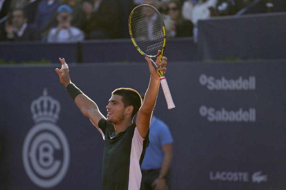 OVAJ MOMAK IGRA NEVEROVATAN TENIS: Alkaraz osvojio novu titulu, pravi je naslednik Nadala!