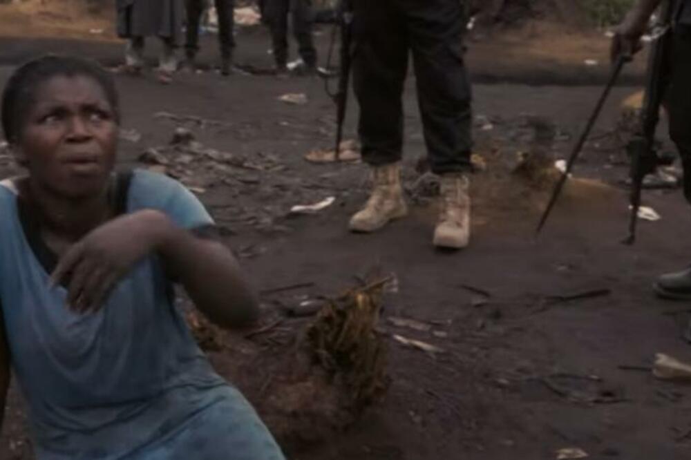 NESREĆA U NIGERIJI: Srušila se višespratnica, ljudi zatrpani pod RUŠEVINAMA!