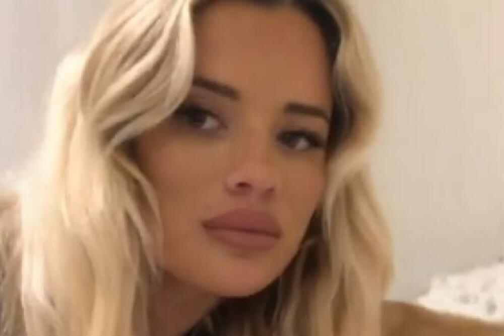 RIJALITI ZVEZDA ZAVRŠILA U BOLNICI NAKON BIZARNE RADNJE: Zbog AKCIJE sa njim izgubila je VID (FOTO)