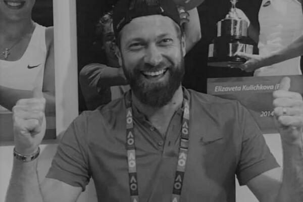 DVA PUTA MU SE VRAĆALA OPAKA BOLEST! Evo od čega je preminuo trener Olge Danilović!