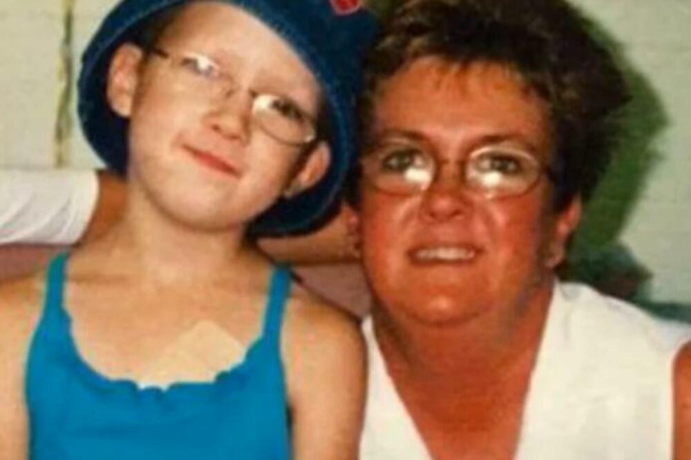 MAJKA MONSTRUM: Lažirala da joj ćerka boluje od OPAKE BOLESTI zbog jedne stvari! Sledićete se kad čujete koje