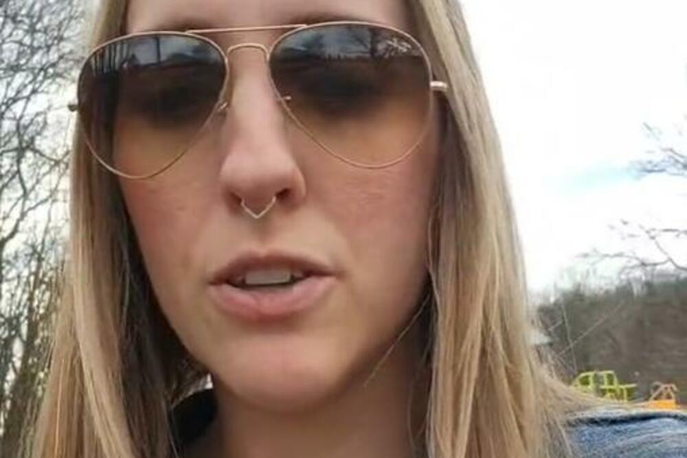 OVA MAMA JE IZLUDELA INTERNET: Zbog onog što radi, smatraju je NAJKONTROVERZNIJOM IKAD! (VIDEO)