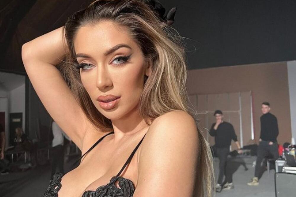 TEA TAIROVIĆ BI UNIŠTILA OVAJ SNIMAK DA MOŽE! Ponovo se ŠIRI MREŽAMA, pevačica u RASULU! (VIDEO)