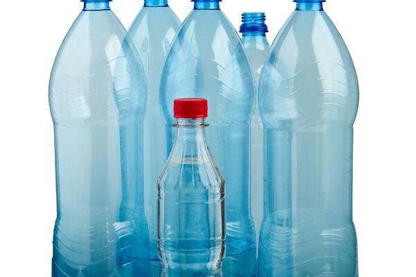 KADA VIDITE ZA ŠTA MOŽETE DA ISKORISTITE PLASTIČNE FLAŠE NEĆETE IH BACITI: Toliko su korisne da će KUĆA PROCVETATI