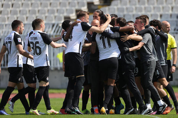 DA LI SLEDI POVRATAK U PARTIZAN: Bivši fudbaler crno-belih objavio da je slobodan igrač!