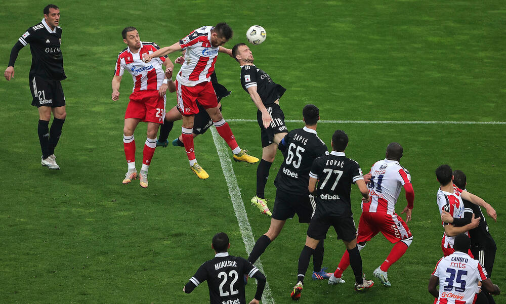 FK Crvena zvezda, FK Čukarički, Fudbal