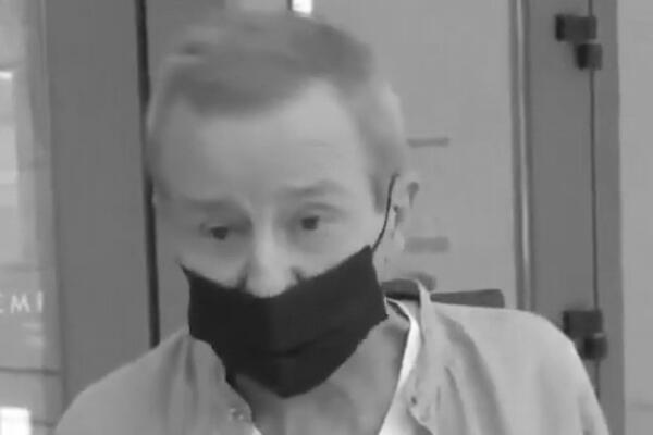 UPRAVO JE JAVLJENO, UMRO POZNATI GLUMAC, TUGA!