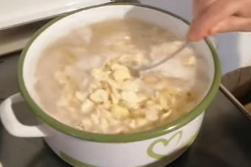 TRADICIONALNO SRPSKO POSNO JELO KOJE JE OBAVEZNO ZA NIKOLJDAN: Bobove pihtije svi vole, a ovo je NAJBOLJI RECEPT